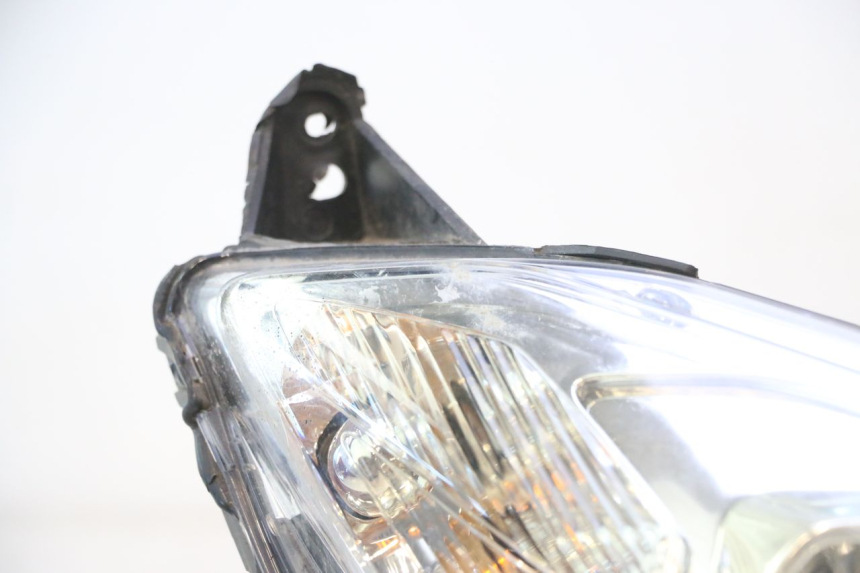 photo de RECHTS VOORKOPLAMP PEUGEOT SATELIS 125 (2013 - 2018) - Kenmerkende details