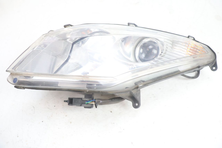photo de RECHTS VOORKOPLAMP PEUGEOT SATELIS 125 (2006 - 2009) - Technische close-up