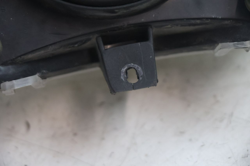 photo de VOORKNIPPERLICHT CF MOTO E-CHARM 125 (2005 - 2008) - Bevestigingspunten