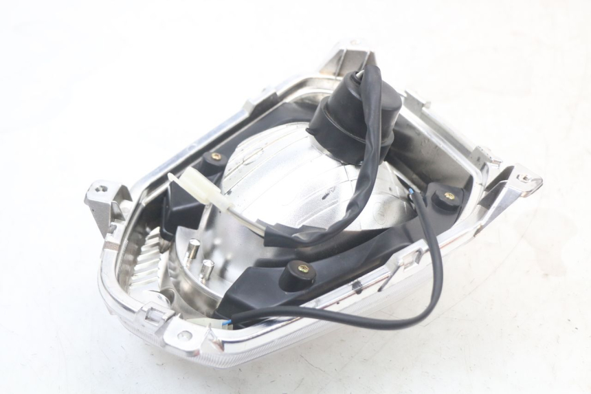 photo de VOORKOPLAMP WAYSCRAL E-START 1 (2018 - 2022) - Bevestigingspunten