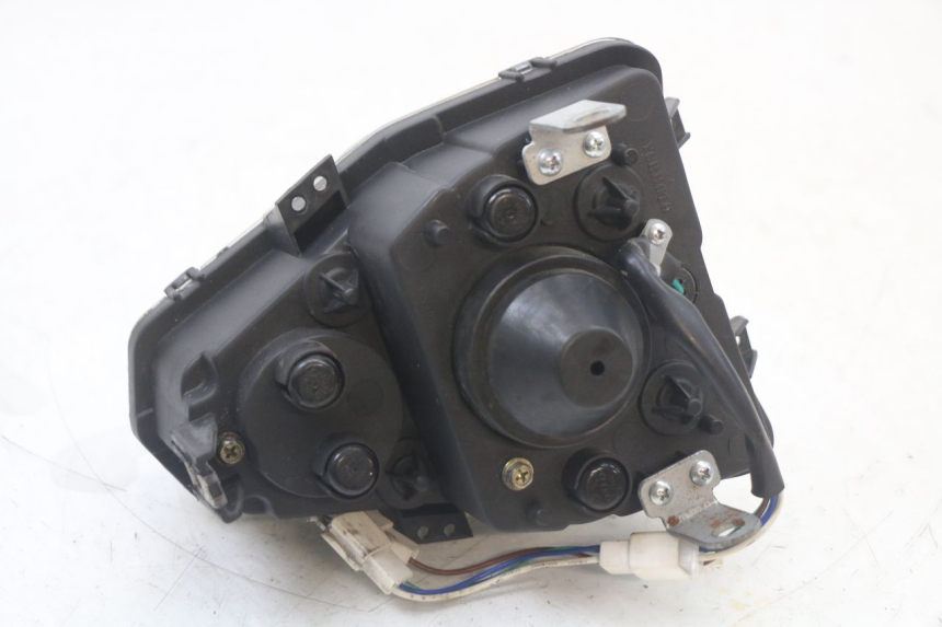 photo de VOORKOPLAMP EBROH BRAVO GLE 1 (2020 - 2024) - Bevestigingspunten