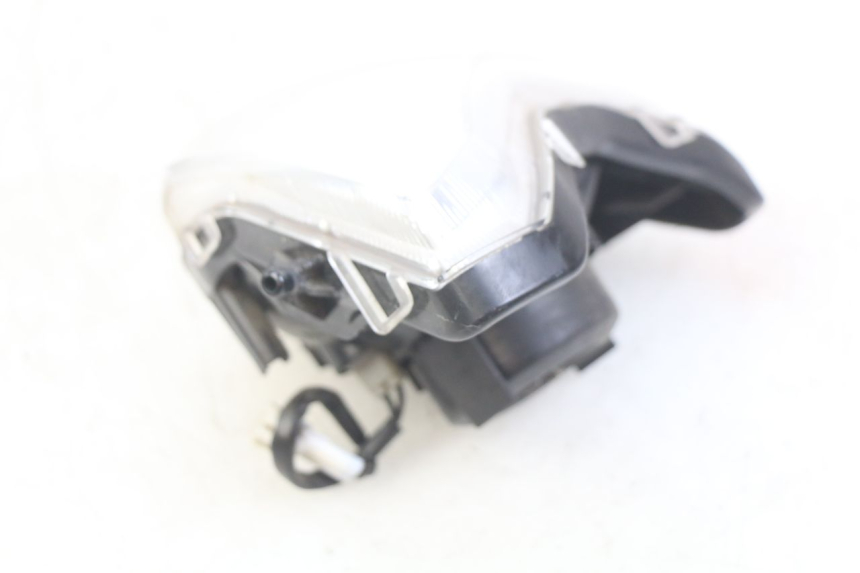 photo de VOORKOPLAMP YAMAHA D'ELIGHT DELIGHT 125 (2017 - 2020) - Technische close-up