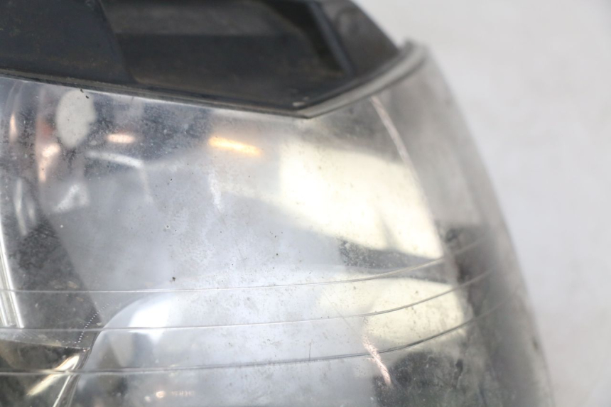 photo de VOORKOPLAMP HONDA FES PANTHEON 2T 125 (1998 - 2002) - Detailaanzicht