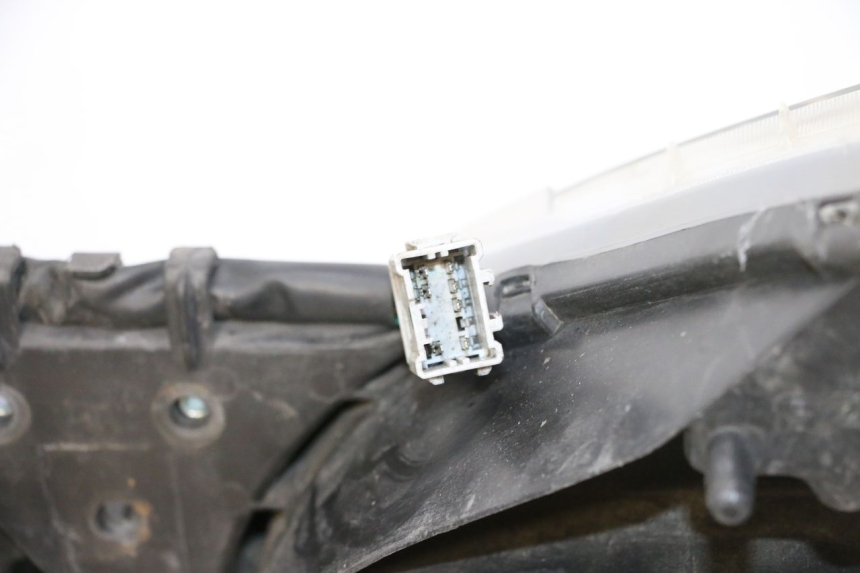 photo de VOORKOPLAMP HONDA FES S-WING SWING ABS 125 (2007 - 2015) - Overzicht