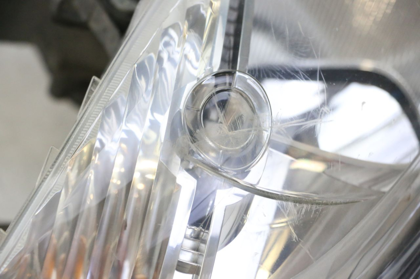 photo de VOORKOPLAMP HONDA FES S-WING SWING ABS 125 (2007 - 2015) - Gecontroleerd onderdeel