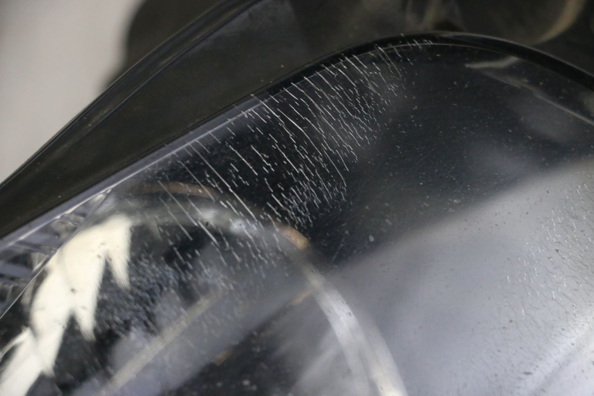 photo de VOORKOPLAMP YAMAHA FJR ABS 1300 (2006 - 2012) - Overzicht