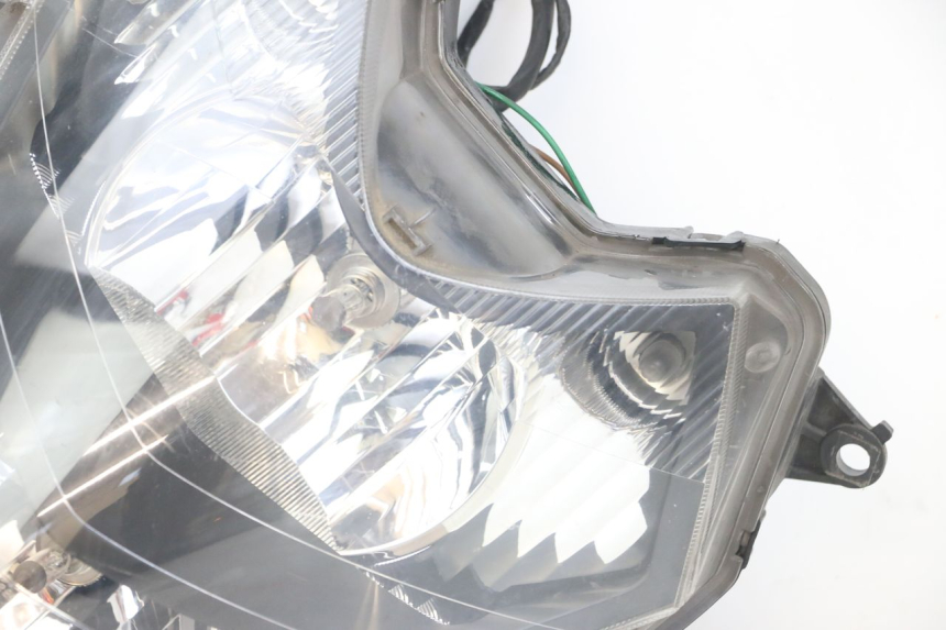 photo de VOORKOPLAMP HONDA FJS SILVERWING SILVER WING 600 (2001 - 2010) - Focus op structuur