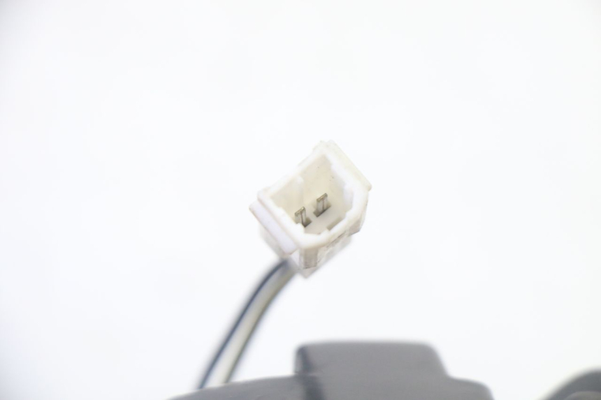 photo de VOORKOPLAMP PIAGGIO FLY 2T 50 (2004 - 2017) - Bevestigingspunten