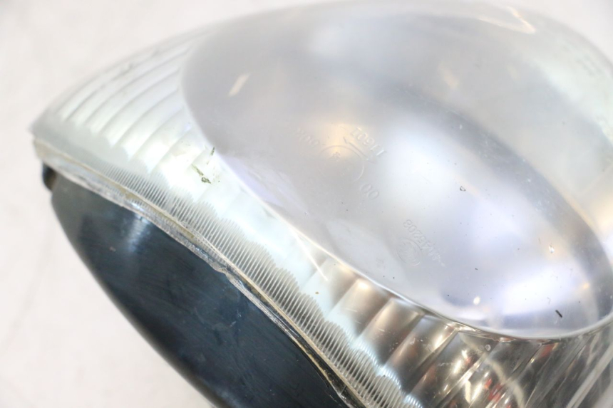 photo de VOORKOPLAMP PIAGGIO FLY 2T 50 (2004 - 2017) - Bevestigingspunten