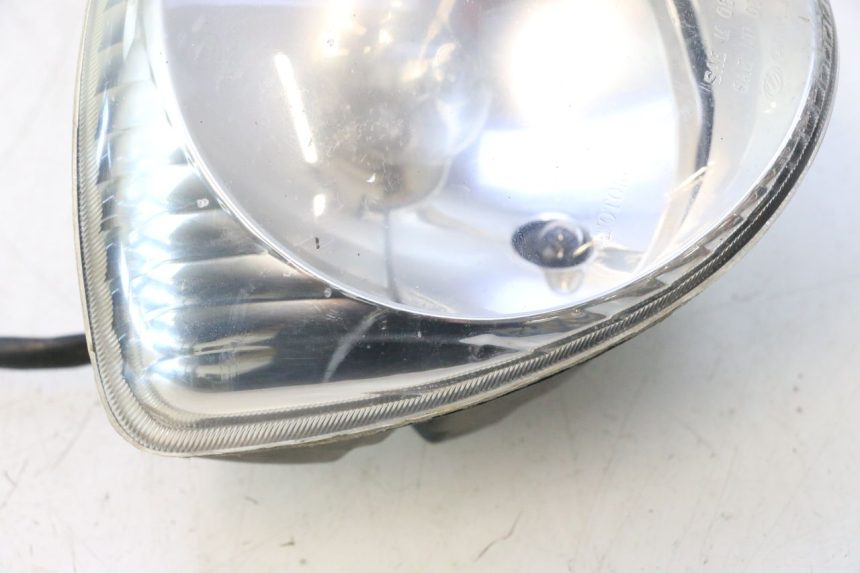 photo de VOORKOPLAMP PIAGGIO FLY 2T 50 (2004 - 2017) - Markeringen en referenties