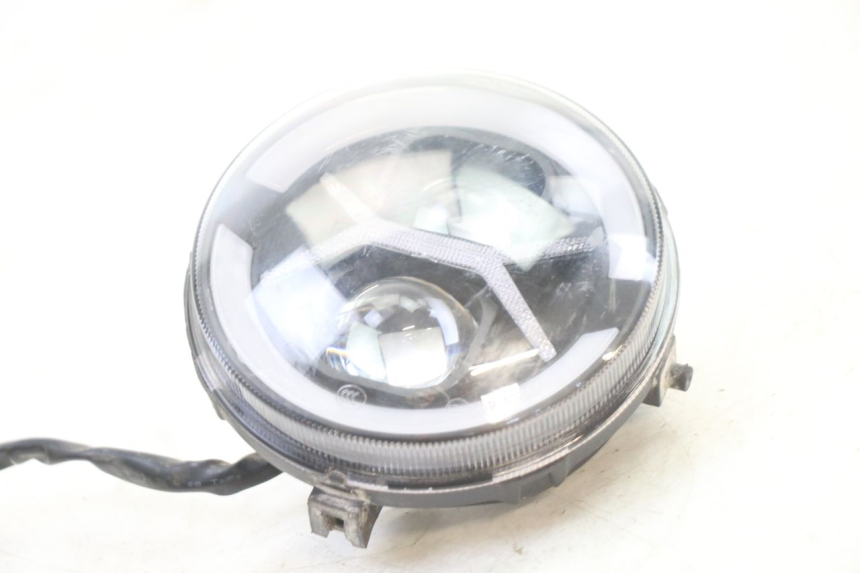 photo de KOPLAMP VOOR VENESI FLY RETRO 4T 50 (2020 - 2025) - Zoom op gebruiksstaat