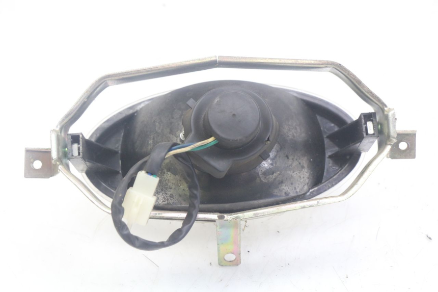 photo de VOORKOPLAMP BAOTIAN FRESH 50 (2004 - 2012) - Zoom op gebruiksstaat