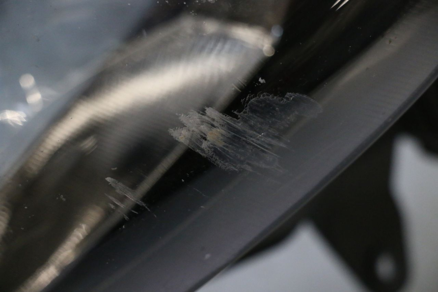 photo de VOORKOPLAMP YAMAHA FZ8 800 (2010 - 2016) - Detailaanzicht