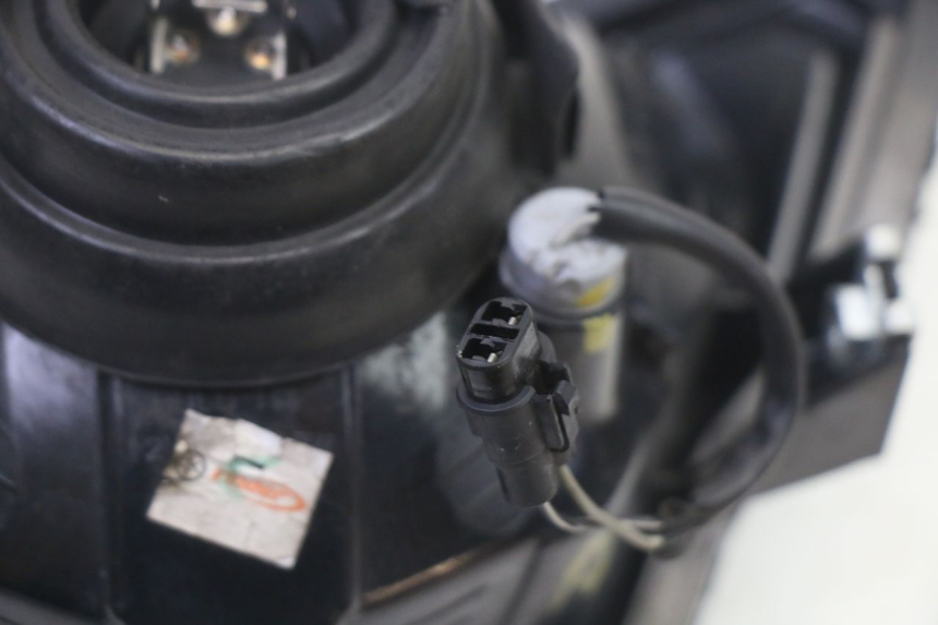 photo de VOORKOPLAMP BMW G310 R 310 (2016 - 2020) - Overzicht