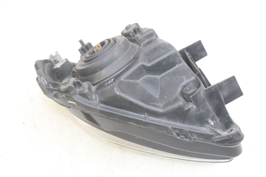 photo de LINKER VOORKOPLAMP SUZUKI BURGMAN 650 (2002 - 2004) - Detail van het onderdeel