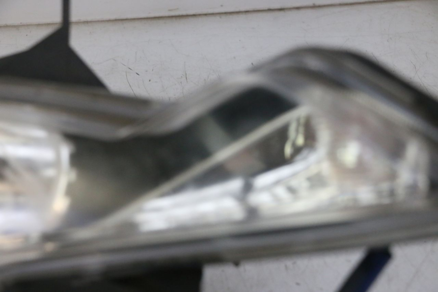 photo de LINKER VOORKOPLAMP KYMCO DINK STREET 125 (2009 - 2014) - Zoom op componenten