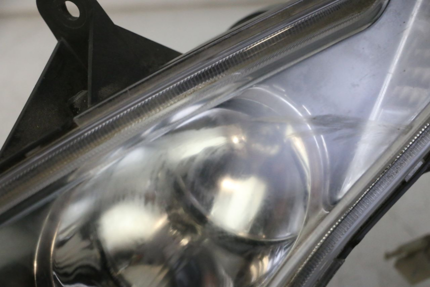 photo de LINKER VOORKOPLAMP KYMCO DINK STREET 125 (2009 - 2014) - Detailaanzicht