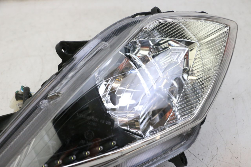 photo de LINKER VOORKOPLAMP SYM JOYMAX 125 (2010 - 2017) - Staat van het oppervlak