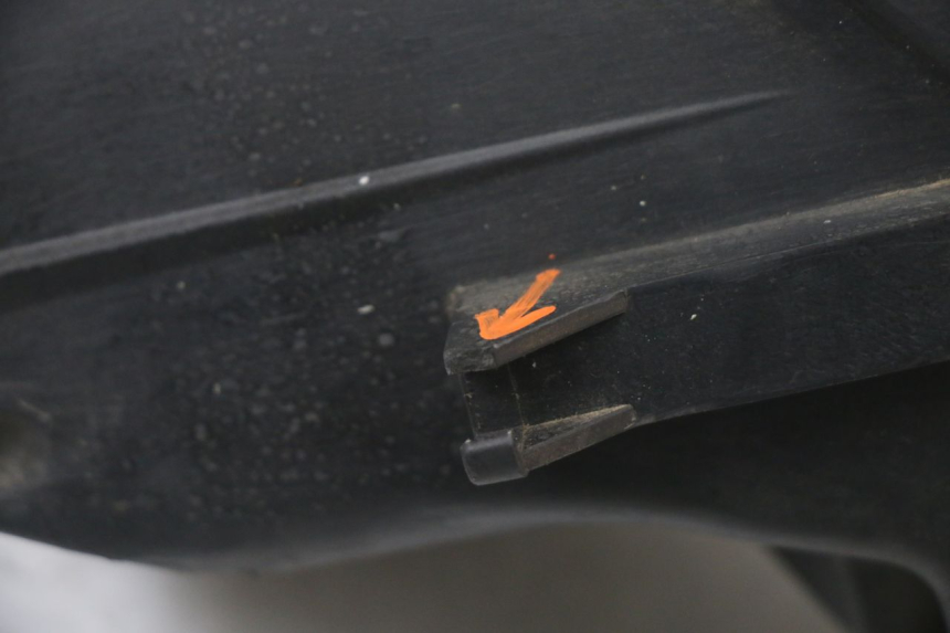 photo de LINKER VOORKOPLAMP PEUGEOT SPEEDFIGHT 3 LC 2T 50 (2009 - 2015) - Bevestigingspunten