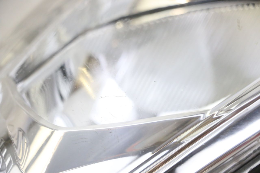 photo de LINKER VOORKOPLAMP PEUGEOT SATELIS 125 (2013 - 2018) - Zoom op gebruiksstaat