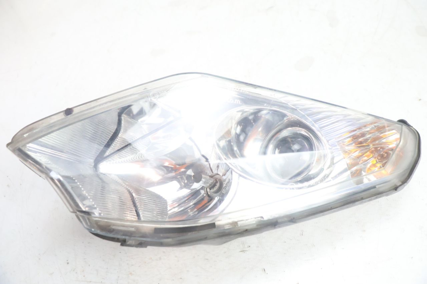 photo de LINKER VOORKOPLAMP PEUGEOT SATELIS 125 (2006 - 2009) - Detail van het onderdeel