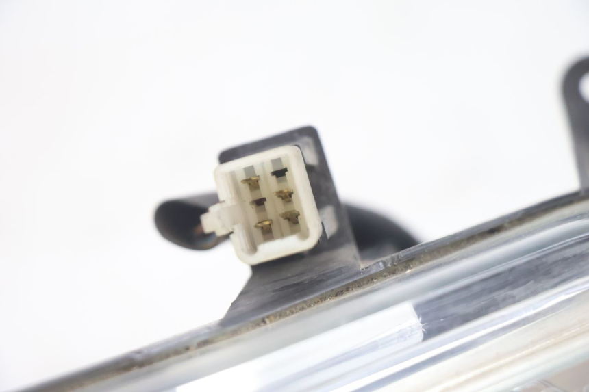 photo de LINKER VOORKOPLAMP PEUGEOT SATELIS 125 (2006 - 2009) - Staat van het oppervlak
