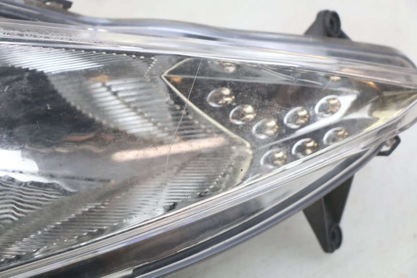 photo de LINKER VOORKOPLAMP PEUGEOT SPEEDFIGHT 3 AIR 50 (2009 - 2015) - Detail van het onderdeel
