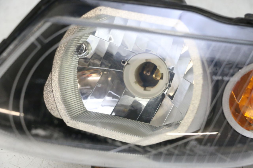 photo de LINKER VOORLICHTING YAMAHA TZR 50 (2008 - 2016) - Bevestigingspunten