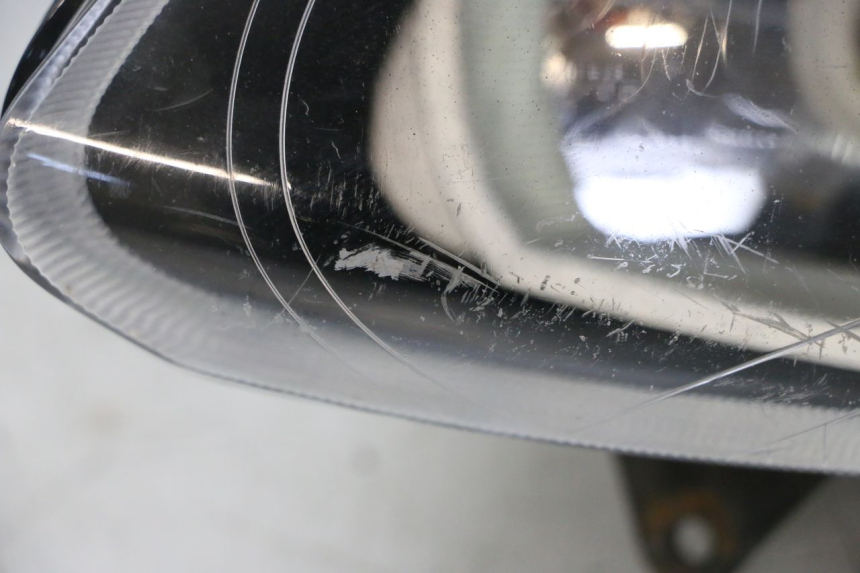 photo de LINKER VOORLICHTING YAMAHA TZR 50 (2008 - 2016) - Markeringen en referenties