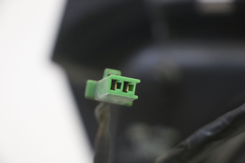 photo de VOORKOPLAMP KAWASAKI GPX R WARBIRD 600 (1988 - 1993) - Markeringen en referenties