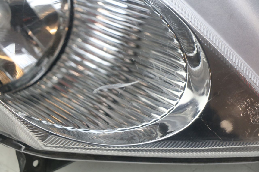 photo de VOORKOPLAMP TNT MOTOR GRIDO 2T 50 (2010 - 2019) - Detail van het onderdeel