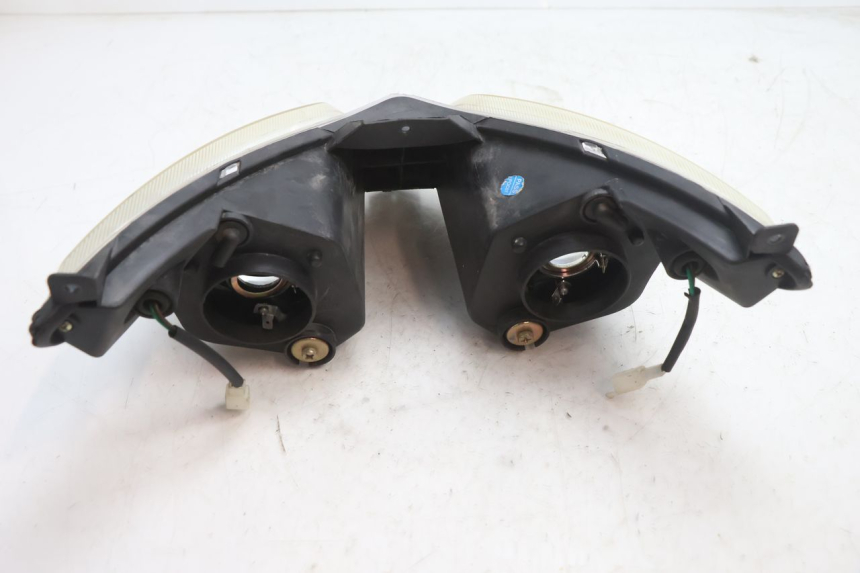 photo de VOORKOPLAMP TNT MOTOR GRIDO 2T 50 (2010 - 2019) - Andere kijkhoek