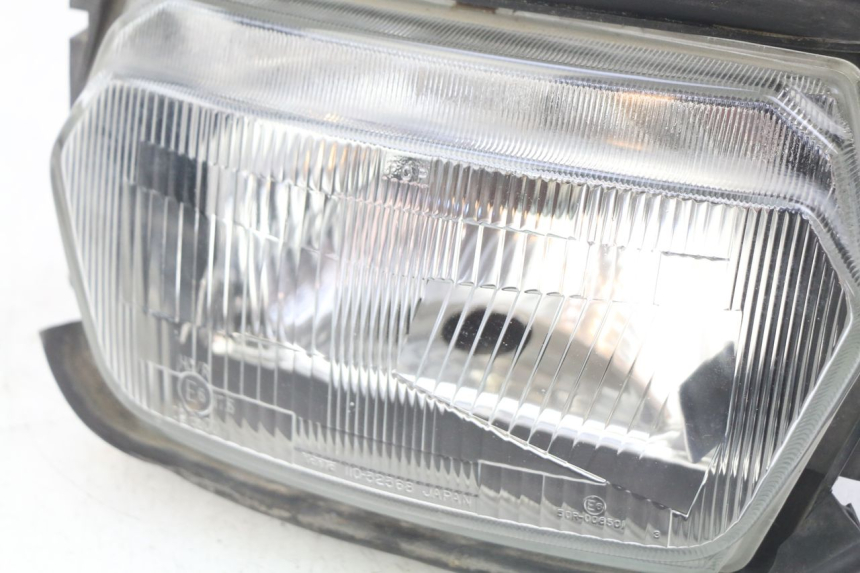 photo de VOORKOPLAMP SUZUKI GSX F GSXF 750 (1988 - 1998) - Detail van het onderdeel