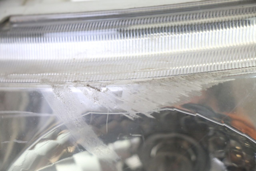 photo de VOORKOPLAMP DAELIM HISTORY 125 (2001 - 2002) - Detail van het onderdeel