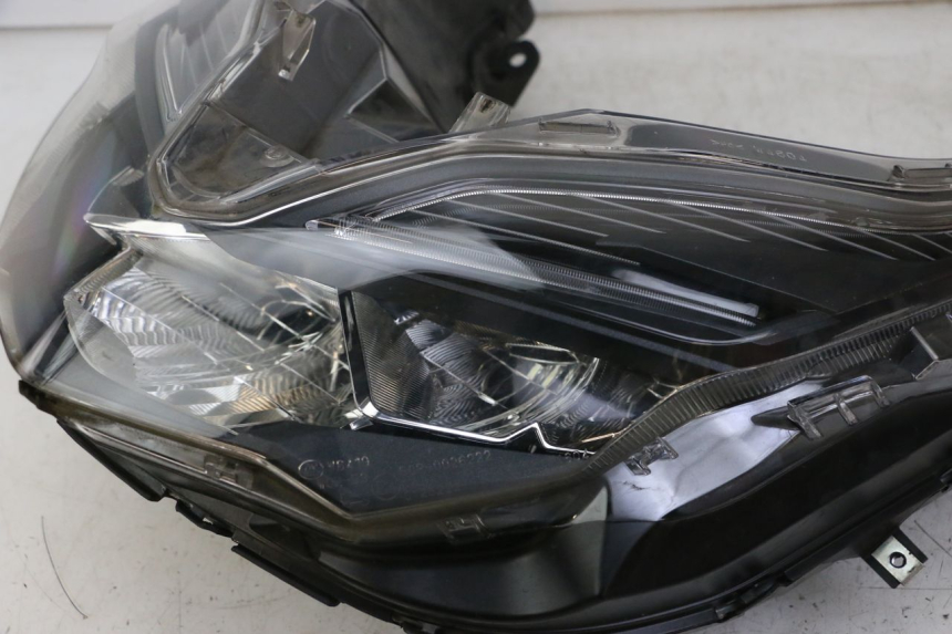photo de VOORKOPLAMP HONDA FORZA 125 (2021 - 2025) - Staat van het oppervlak