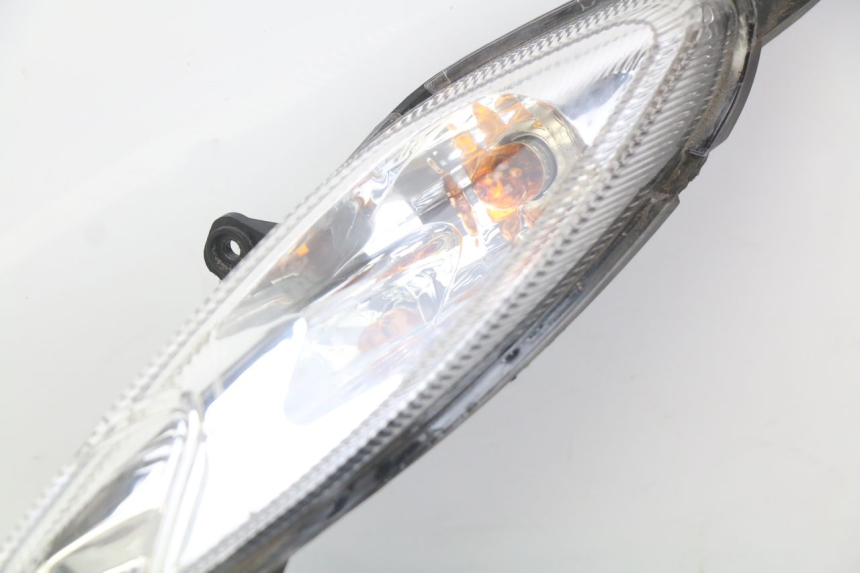 photo de VOORKOPLAMP PEUGEOT KISBEE 2T 50 (2010 - 2017) - Markeringen en referenties