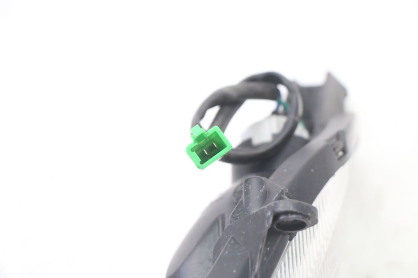 photo de VOORKOPLAMP PEUGEOT KISBEE 2T 50 (2018 - 2022) - Detailaanzicht