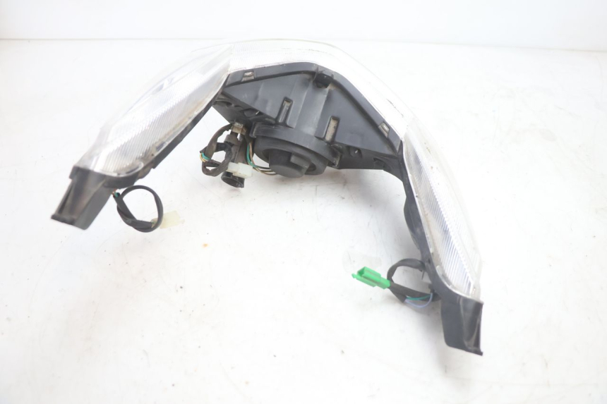 photo de VOORKOPLAMP PEUGEOT KISBEE 2T 50 (2010 - 2017) - Bevestigingspunten