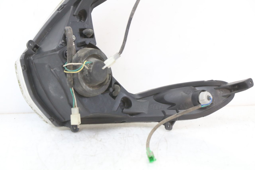 photo de VOORKOPLAMP PEUGEOT KISBEE 4T 50 (2010 - 2017) - Zoom op gebruiksstaat