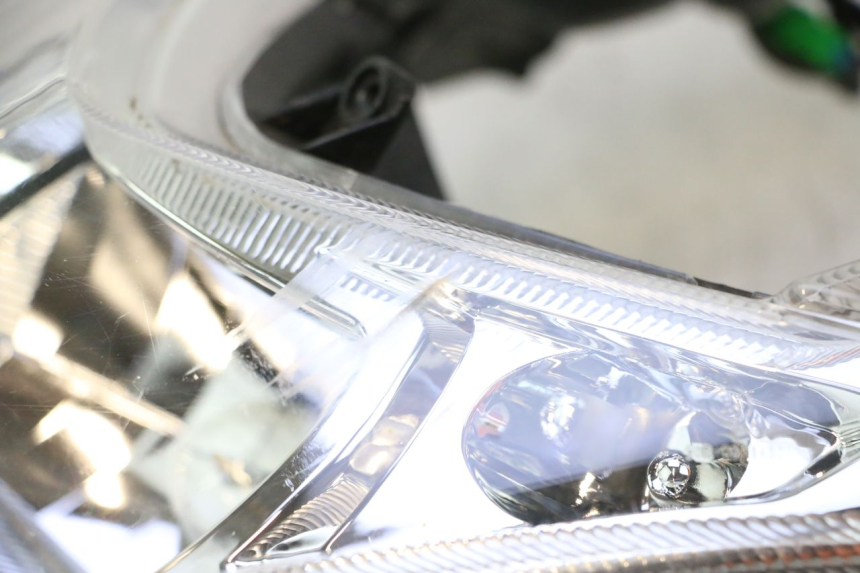 photo de VOORKOPLAMP PEUGEOT KISBEE 4T 50 (2018 - 2022) - Gecontroleerd onderdeel