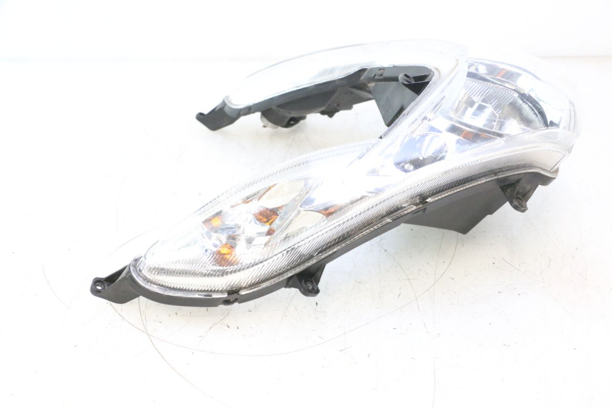 photo de VOORKOPLAMP PEUGEOT KISBEE 4T 50 (2010 - 2017) - Staat van het oppervlak