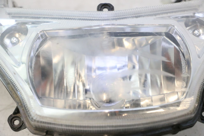photo de VOORKOPLAMP PEUGEOT KISBEE 4T 50 (2018 - 2022) - Productaanzicht