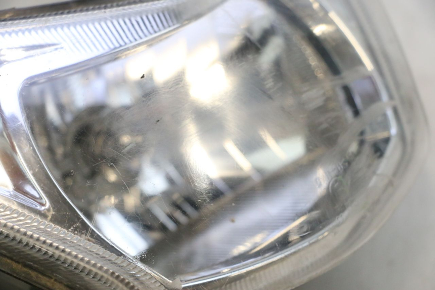 photo de VOORKOPLAMP PEUGEOT KISBEE 4T 50 (2018 - 2022) - Technische close-up