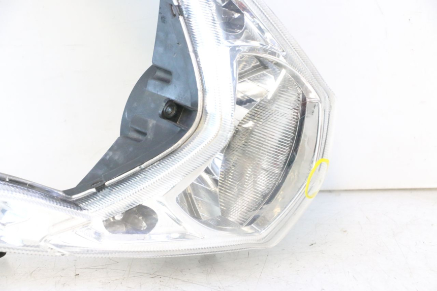 photo de VOORKOPLAMP PEUGEOT KISBEE 4T 50 (2018 - 2022) - Technische close-up