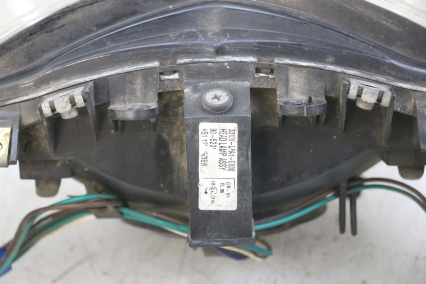 photo de VOORKOPLAMP KYMCO DINK 4T 50 (2007 - 2018) - Kenmerkende details