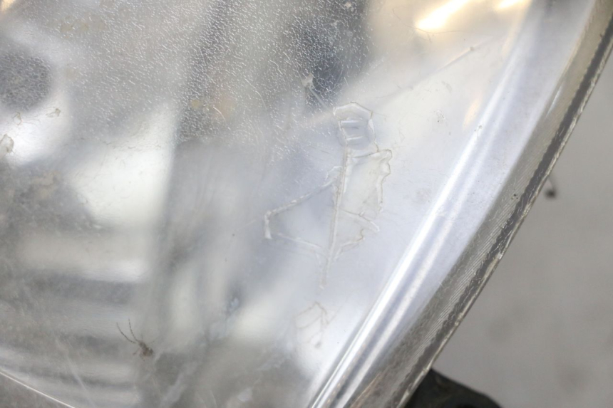 photo de VOORKOPLAMP KYMCO DINK 4T 50 (2007 - 2018) - Focus op structuur