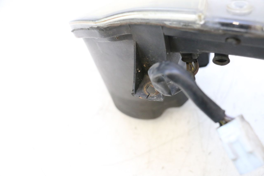 photo de VOORKOPLAMP PIAGGIO MP3 RL 250 (2006 - 2010) - Kenmerkende details