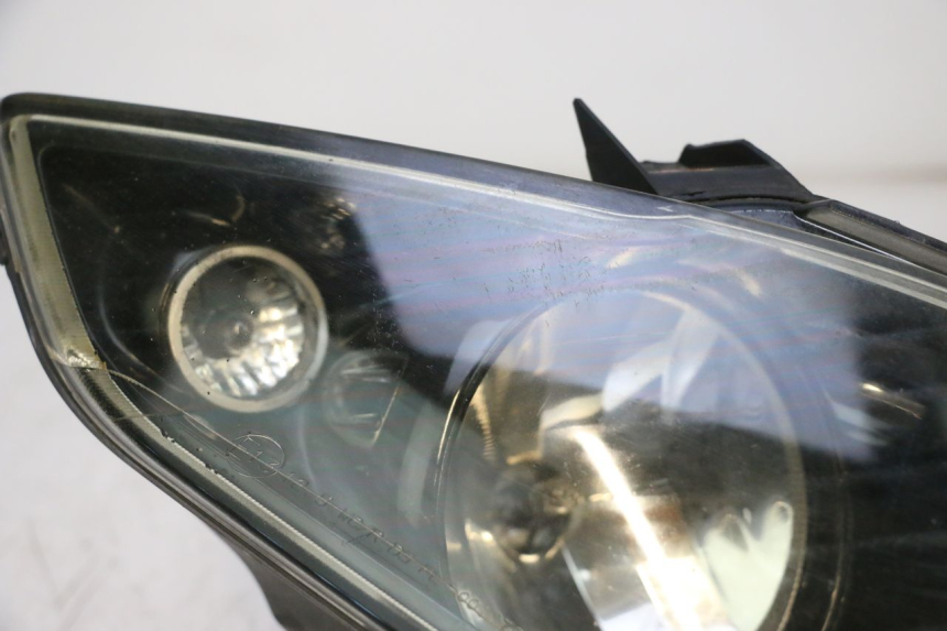 photo de VOORKOPLAMP PIAGGIO MP3 RL 250 (2006 - 2010) - Markeringen en referenties