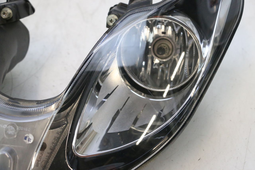 photo de VOORKOPLAMP PIAGGIO MP3 500 (2016 - 2018) - Detail van het onderdeel