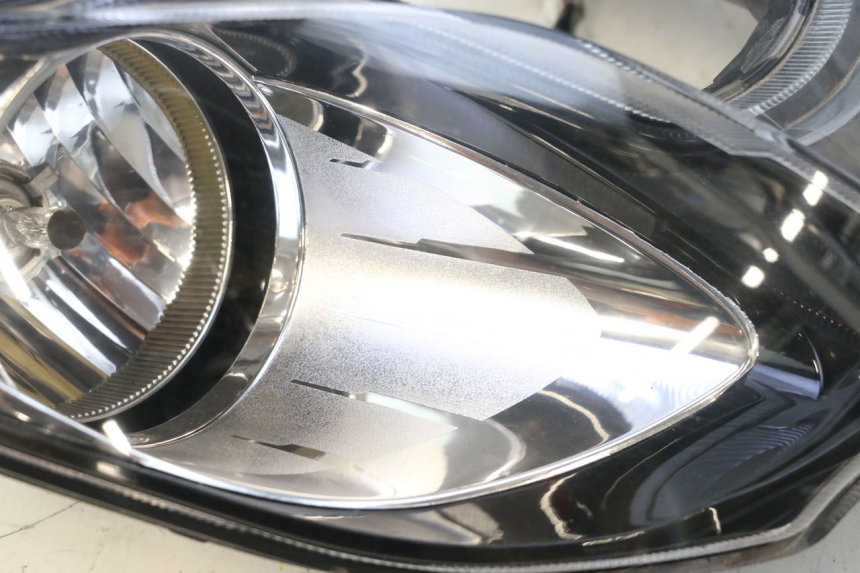 photo de VOORKOPLAMP PIAGGIO MP3 500 (2016 - 2018) - Staat van het oppervlak